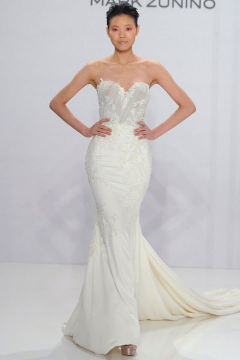 30 legelbűvölőbb menyasszonyi ruha a divathetekről -  -  - esküvő, esküvői ruha, menyasszonyi ruha, tavasz/nyár 2017, 