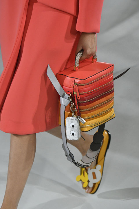 Nagy Táska-ABC -  -  - táska, tavasz/nyár 2017, 