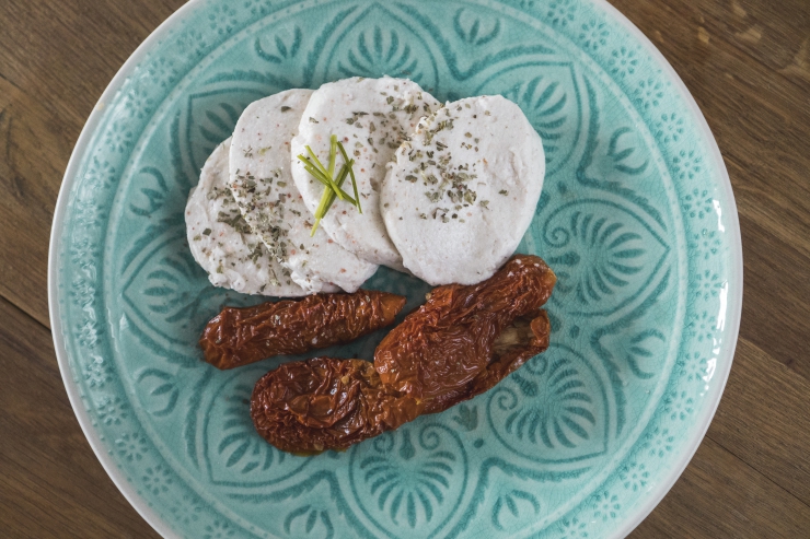 Mozzarella házilag (nyers-vegán) -  -  - friss receptek, mozzarella, vegán,