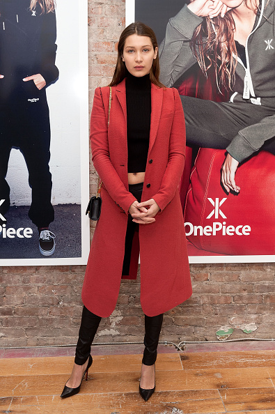 Néha furán érzem magam még mindig, ha szelfizgetek - Bella Hadid stílusalbum -  -  - Bella hadid, gigi hadid, modell, szupermodell, szupermodellek, victorias secret, 