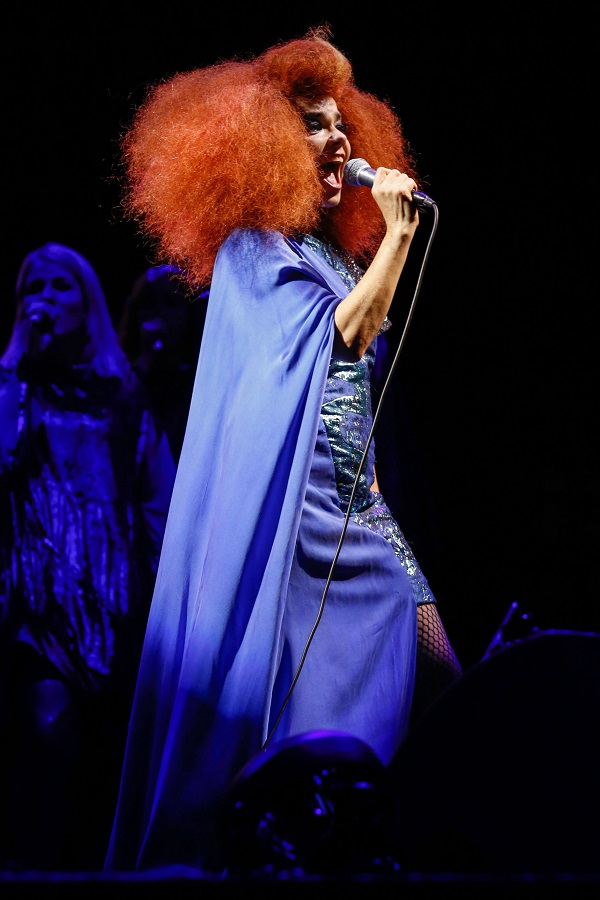 Méghogy Lady Gaga a legextravagánsabb előadóművész - 51 évvel ezelőtt született Björk -  -  - björk, celebrity, stílus, 