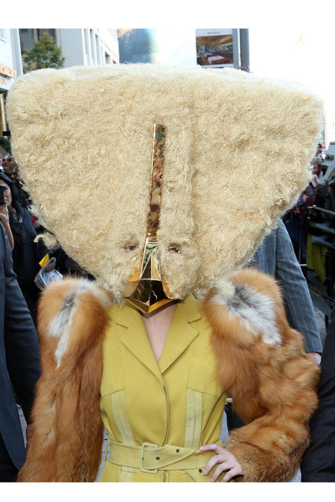 Soha ne hagyd, hogy bárki a világon azt mondja, hogy nem lehetsz az, aki lenni akarsz - Lady Gaga stílusalbum -  -  - Lady Gaga, stílus, 