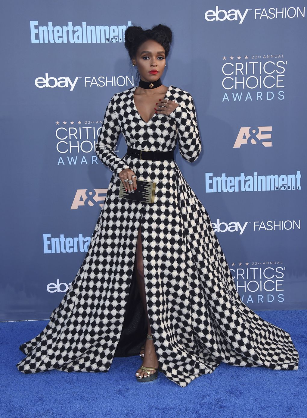 Nagy Critics' Choice Awards Red Carpet Gif Challenge -  -  - celebrity, critics choice awards, lisa bonet, natalie portman, stílus, 
