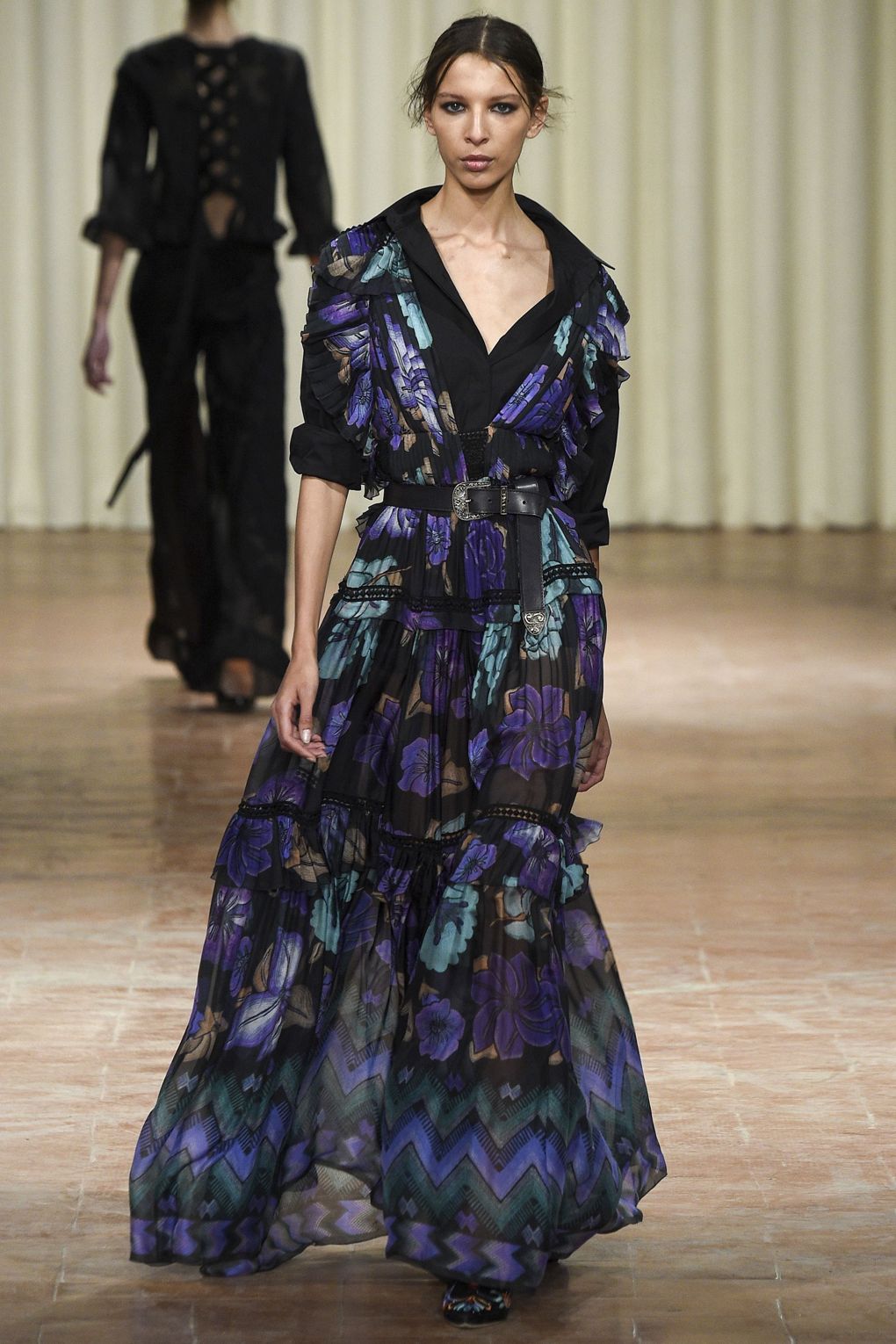 Jönnek a szirmok! - Nagy tavaszi virágos trend mutató a következő szezonra -  -  - stílus, tavasz/nyár2017, 