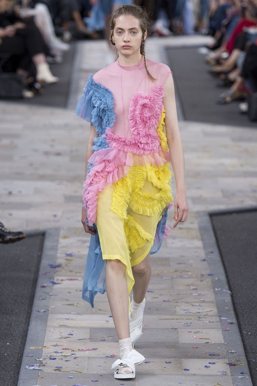 Ezek lesznek az idei tavasz trendszínei az öltözködésben -  -  - stílus, színek, tavasz/nyár, 