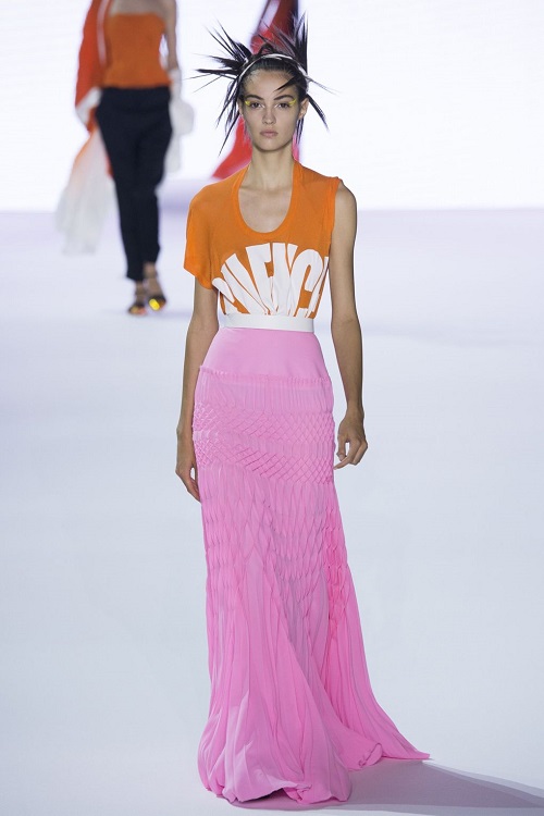 Ezek lesznek az idei tavasz trendszínei az öltözködésben -  -  - stílus, színek, tavasz/nyár, 