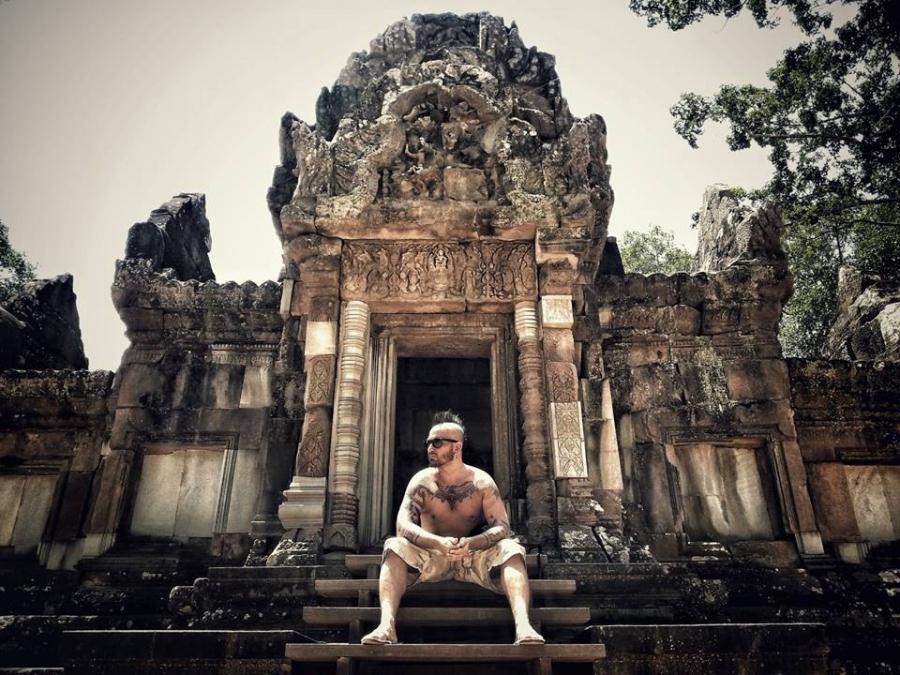 „Sosem hajszoltam a sikert, számomra ez egy hosszabb út volt.”- Beszélgetés Galler Andrással -  -  - galler andrás indián, interjú, kaszkadőr, klip, rendező, tetováló, 