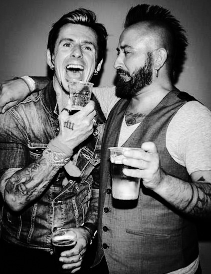 „Sosem hajszoltam a sikert, számomra ez egy hosszabb út volt.”- Beszélgetés Galler Andrással -  -  - galler andrás indián, interjú, kaszkadőr, klip, rendező, tetováló, 