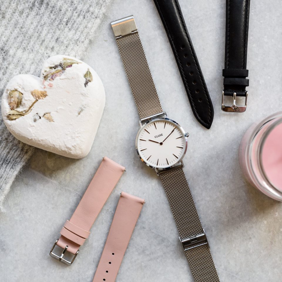 Minden lehetséges, ha vannak lehetőségek - MOBILITY -  - cluse, óra, 