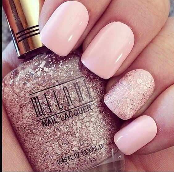 Top15: rózsaszín és barackvirág, a tavasz trendszínei a körmeinkre -  -  - barackvirág, inspiráció, köröm, körömlakk, rózsaszín, színek, tavasz, 