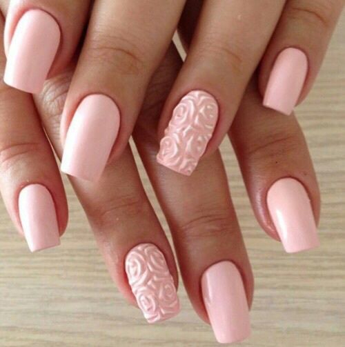 Top15: rózsaszín és barackvirág, a tavasz trendszínei a körmeinkre -  -  - barackvirág, inspiráció, köröm, körömlakk, rózsaszín, színek, tavasz, 