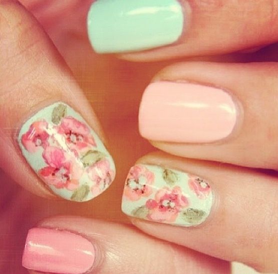 Top15: a legszebb pasztell színű mintás körmök tavaszra -  -  - körmök, körömlakk, minták, ötletek, pasztell színek, színek, tavasz, 