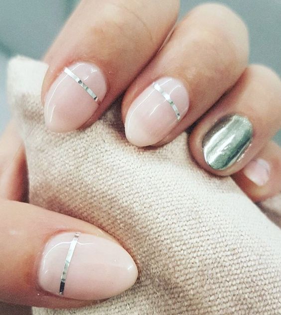 Top15: metál fényű körmök tavaszra -  -  - arany, fény, körömápolás, körömlakk, króm, metál, rose gold, 