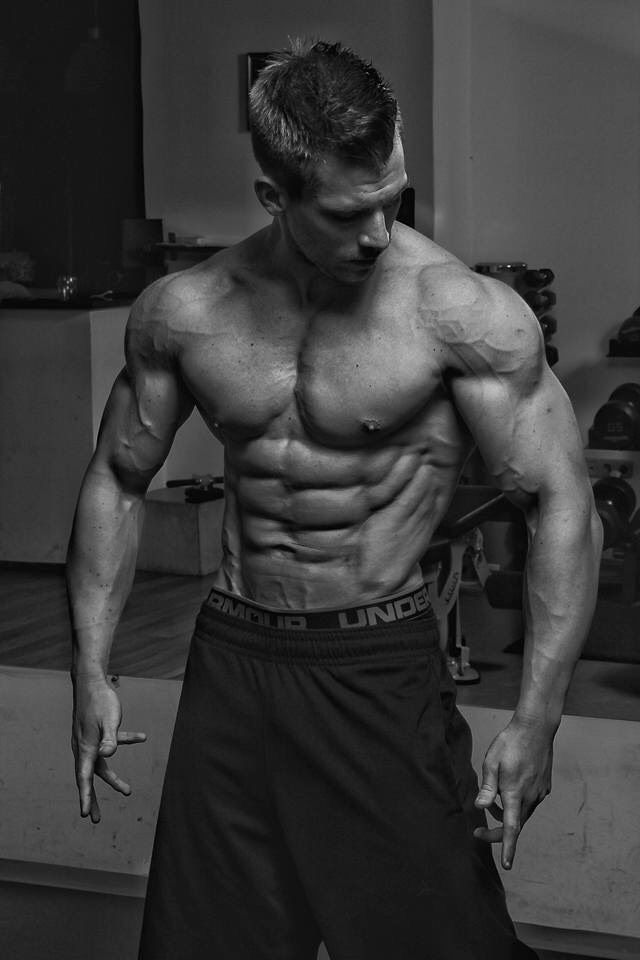 Hogyan válik valaki testépítő versenyzővé - Mindent a testnek - BODY & SPORT - fitness, sport, stylefitness, széplaki dávid, testépítés, testépítő, 