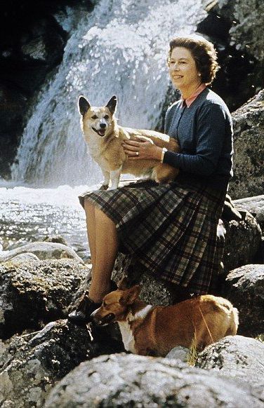 Tíz inspiráló fotó a 91. születésnapját ünneplő Erzsébet királynőről -  -  - Anglia, Egyesült Királyság, Erzsébet királynő, királynő, születésnap, 