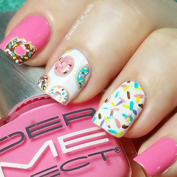 Top10: színes cukorkákat a körmeidre -  -  - cukorkák, édesség, körmök, körömápolás, körömlakk, pasztel, színek, színes, 