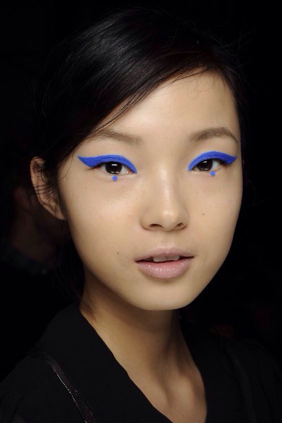 Top10 smink tipp: színes szemhéjtus minden mennyiségben -  -  - smink, szemhéjtus, színek, színes, tus, 