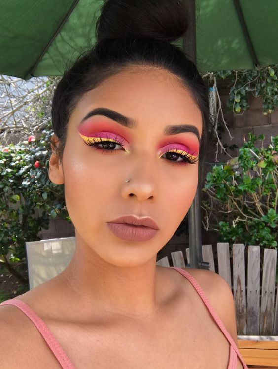 Top10 smink tipp: színes szemhéjtus minden mennyiségben -  -  - smink, szemhéjtus, színek, színes, tus, 