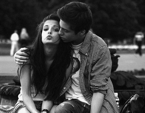 5+1 dolog, amivel férfiként könnyedén felkeltheted a tinderező nő érdeklődését - ÉN -  - ismerkedés, júniusra ajánljuk, párkapcsolat, randi, tinder, 