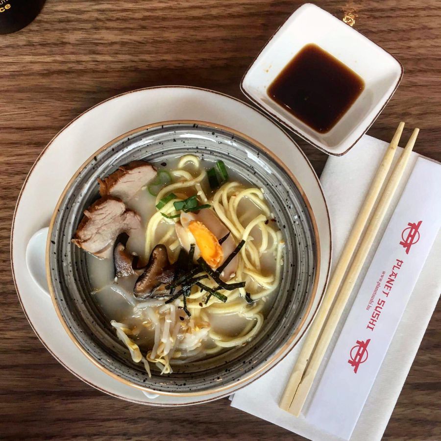 Mit lehet enni egy „sushizóban”? -  -  - ázsiai ételek, étterem, étterem ajánló, planet sushi, sushi, vacsora, 