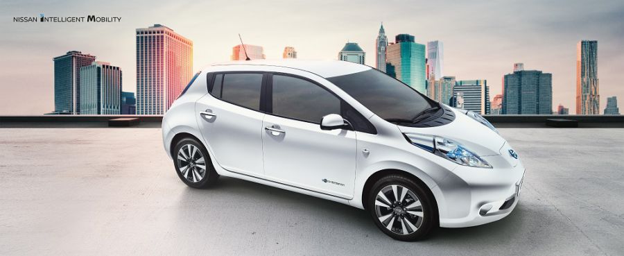 Elektromos autó tesztvezetés a drivingcamp Hungary jóvoltából -  -  - driving camp, elektromos autó, nissan, nissan leaf, 