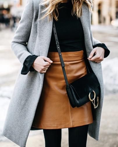 Stílusiskola: így viseld ősszel a bőrszoknyát -  -  - bőrszoknya, divat, miniszoknya, ősz, stílus, 