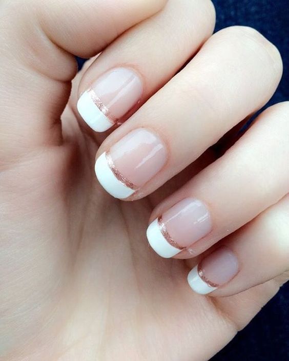 Top10: a legstílusosabb rose gold manikűr ötletek -  -  - köröm, körömlakk, manikűr, ősz, ötletek, rose gold, tippek, 