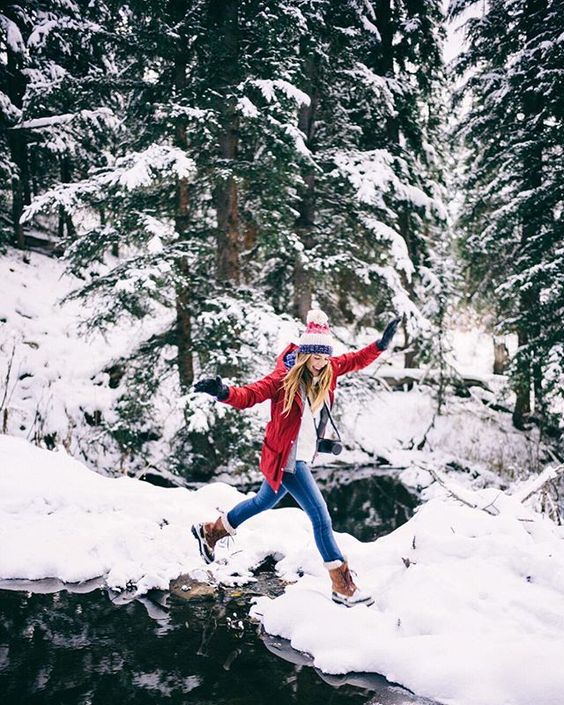 Stílusiskola: így lehetsz csinos, ha télen a hegyekbe utazol -  -  - divat, síelés, stílus, tél, utazás, 