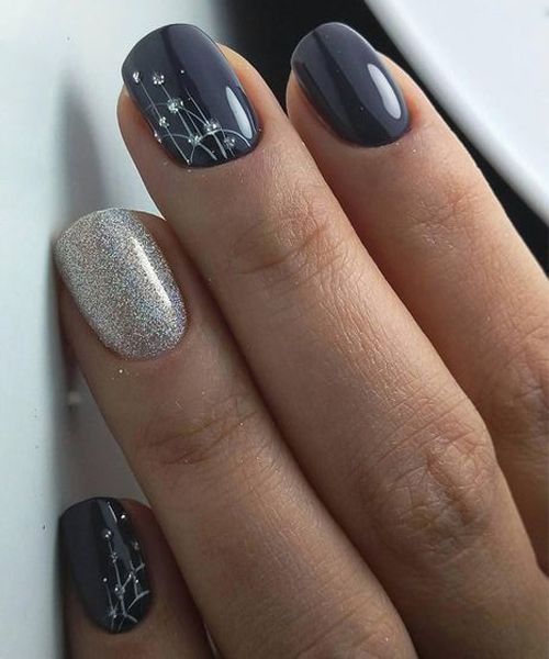 Top10: stílusos ezüst manikűr ötletek télre -  -  - csillogás, ezüst, január, körmök, manikűr, tél, 