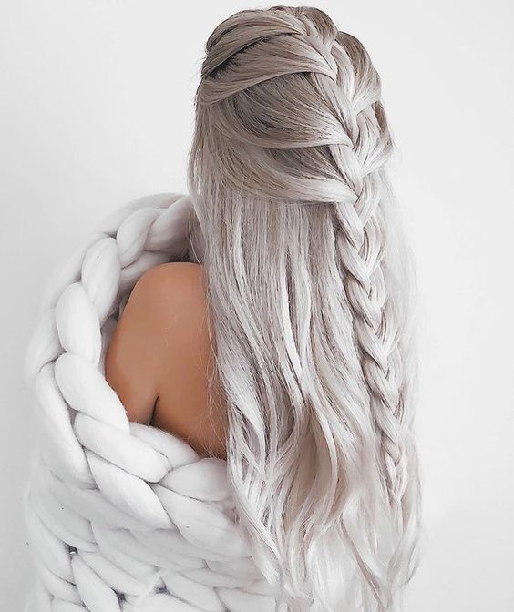 Top10: frizura ötletek Valentin-napi randikra -  -  - frizura, haj, ötletek, randi, tippek, valentin-nap, 