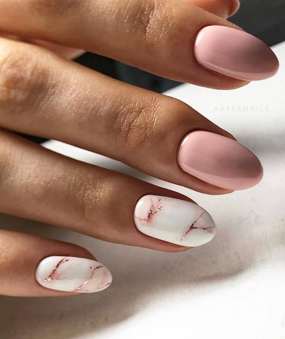 Top10: hangolódj púder rózsaszín körmökkel a tavaszra -  -  - manikűr, ötletek, púder, púder rózsaszín, rózsaszín, tavasz, tippek, 