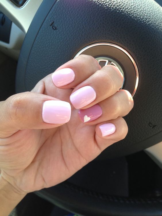 Top10: hangolódj púder rózsaszín körmökkel a tavaszra -  -  - manikűr, ötletek, púder, púder rózsaszín, rózsaszín, tavasz, tippek, 