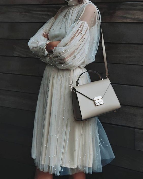 Stílusiskola: viselj gyöngyöket minden mennyiségben -  -  - divat, gyöngy, gyöngyök, ötletek, stílus, stílusiskola, 