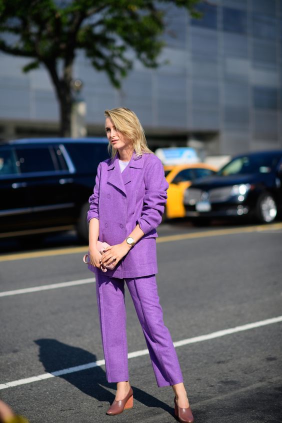 Stílusiskola: idén tavasszal szerezz be egy pasztell színű nadrágkosztümöt -  -  - divat, kosztüm, pasztell, stílus, tanácsok, tippek, 