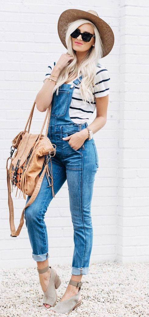 Stílusiskola: így viselj csíkos ruhadarabokat -  -  - csíkos, outfit, stílus, tanácsok, tavasz, tippek, 