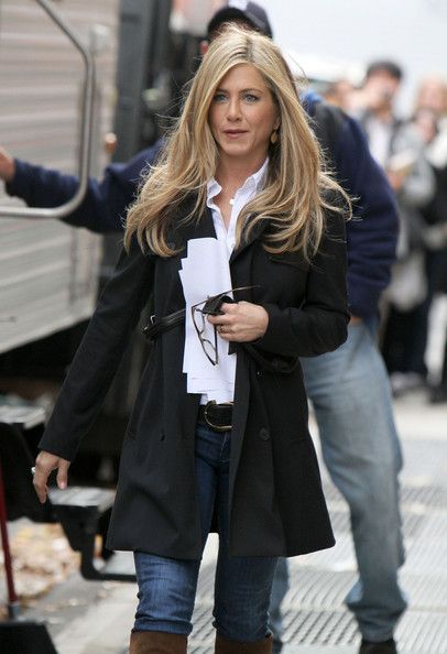 Stílusiskola: hétköznapi, mégis csinos outfitek, amiket bármikor kölcsön vennénk Jennifer Aniston-tól -  -  - divat, jennifer aniston, outfit, ötletek, stílus, 
