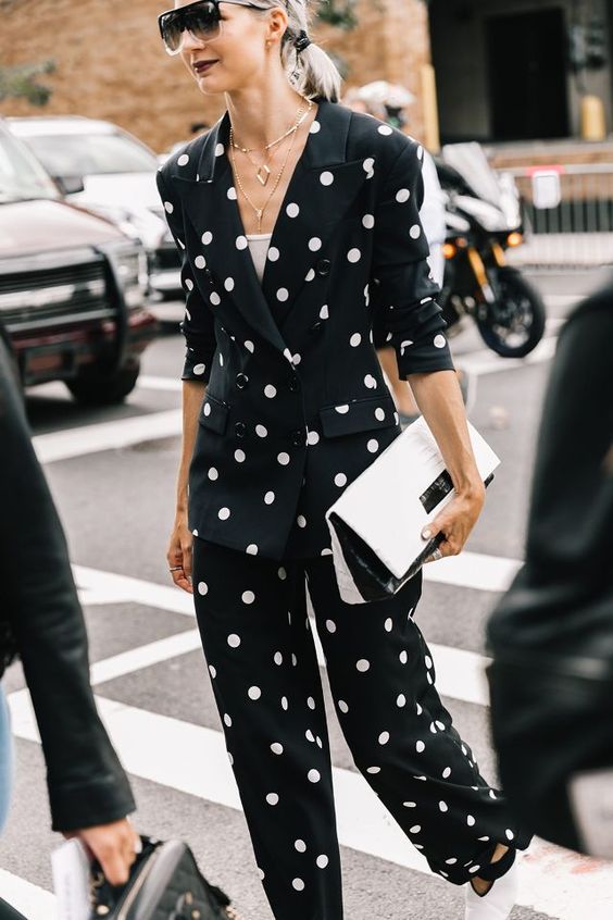 Stílusiskola: idén tavasszal elő a pöttyökkel -  -  - divat, pöttyök, pöttyös outfit, stílus, stílusiskola, tavasz, tippek, 