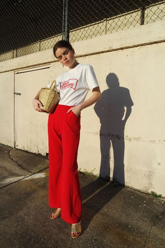 Stílusiskola: így viseld a pirosat tavasszal -  -  - outfit, ötletek, piros, tavasz, tippek, 