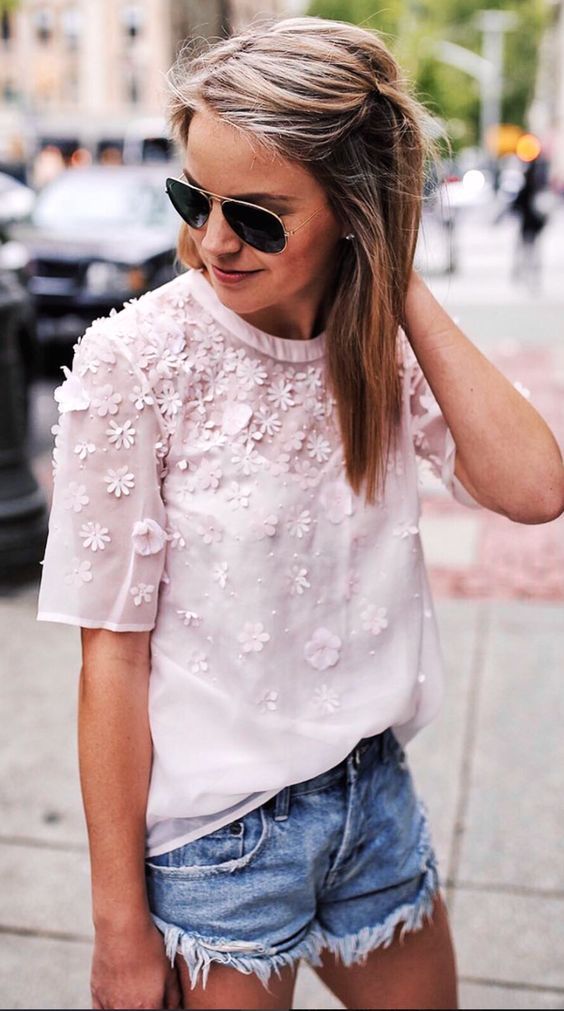 Stílusiskola: így viselj farmer shortokat -  -  - divat, farmer, farmer nadrág, farmer short, outfit, tavasz, 