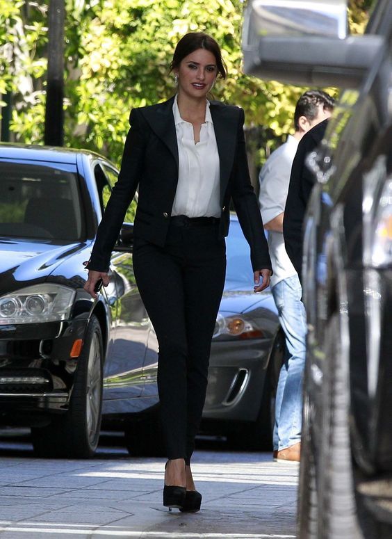 Stílusiskola: outfit ötletek Penélope Cruz-tól -  -  - divat, outfit, ötletek, penelope cruz, stílus, tippek, 