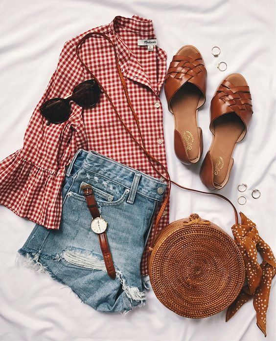 Stílusiskola: így viseld a nyár kedvencét, a piros kockás ruhadarabokat -  -  - divat, koskás, nyár, outfit, piros, piros kockás, stílus, tippek, 