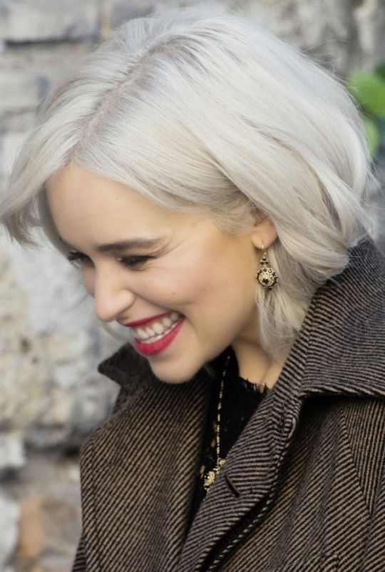 Top10: frizura ötletek Emilia Clarke-tól -  -  - emilia clarke, frizura, haj, ötletek, színésznő, tippek, trónok harca, 