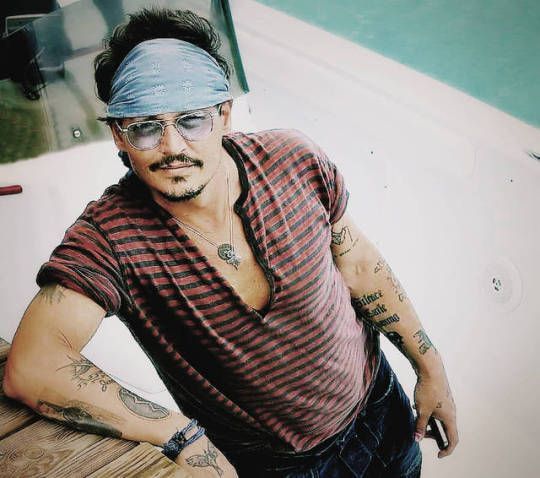 Top10: Képek, melyek igazolják, hogy Johnny Deep mindig is az egyik legszexibb férfi volt -  -  - johnny depp, képek, szülinap, 