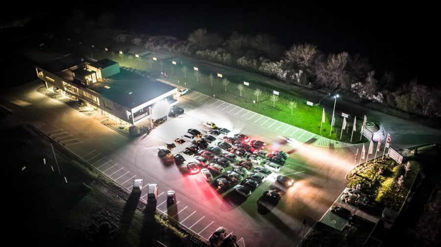 Ponyvaregény a csillagok alatt - irány a drivingcamp autósmozija! - Kikapcsoló - STYLENEWS - autósmozi, drivingcamp, ponyvaregény, program, programajánló, quentin tarantino, vezetéstechnikai központ, 