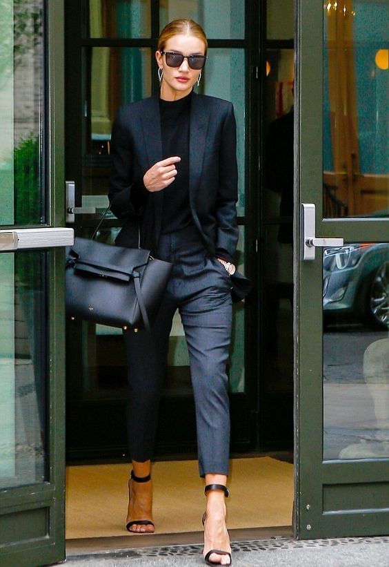 Stílusiskola: outfit ötletek Rosie Huntington-Whiteley-tól -  -  - divat, inspiráció, modell, outfit, rosie huntington whiteley, stílus, 