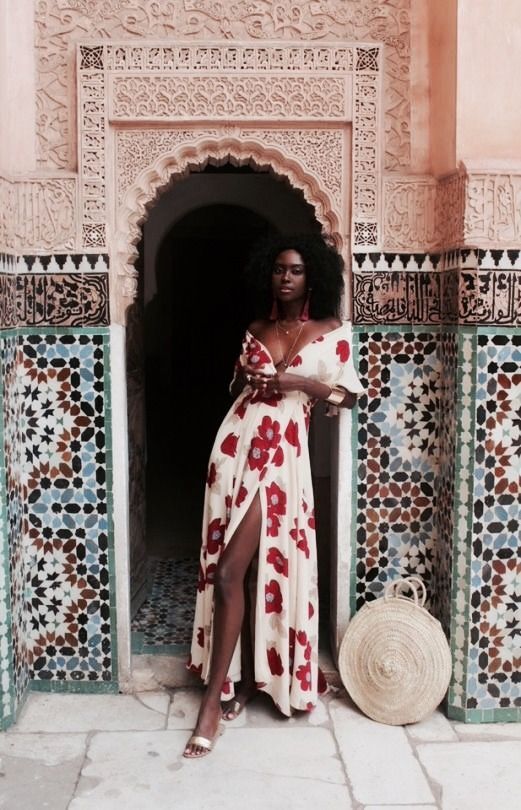 Stílusiskola: nyári kedvencünk a virágmintás ruha -  -  - divat, nyári ruha, ruha, stílus, virágmintás, virágmintás ruha, 