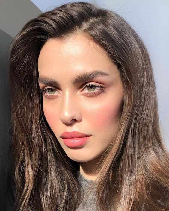 Top10: hangsúlyos sminkek, amelyeket feldobhatsz a Csók Világnapjának alkalmából -  -  - csók, csók világnapja, ötletek, rúzs, smink, tippek, világnap, 