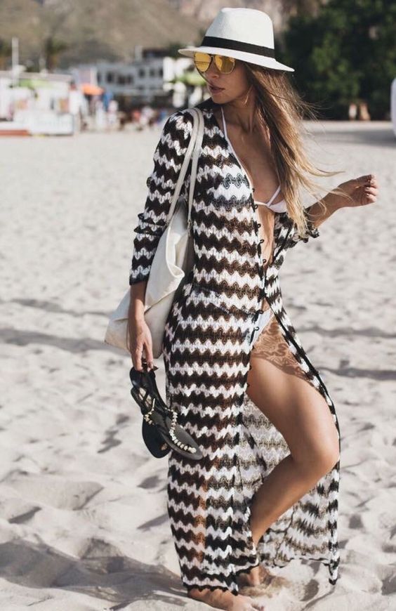 Stílusiskola: így turbózhatod fel a beach look-od pár aprósággal -  -  - beach look, kiegészítők, nyár, nyári ruhák, strandruha, 