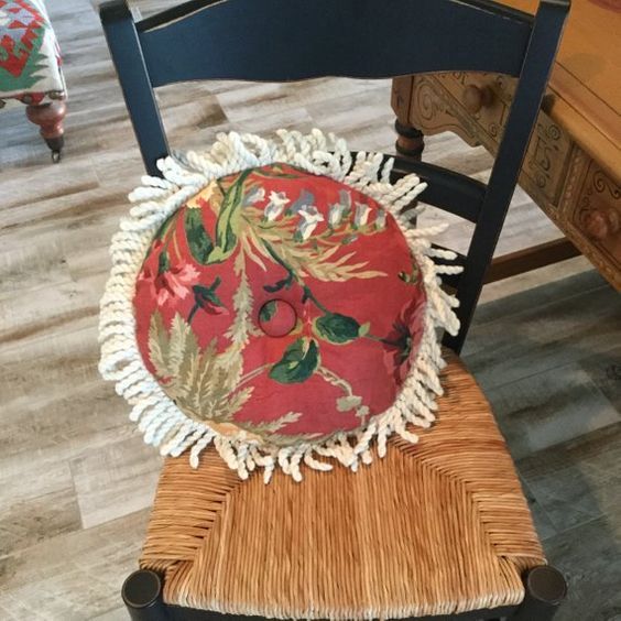 Top10: aktuális kedvenceink a rojtos párnák -  -  - dekor, díszpárna, lakberendezés, otthon, párna, 