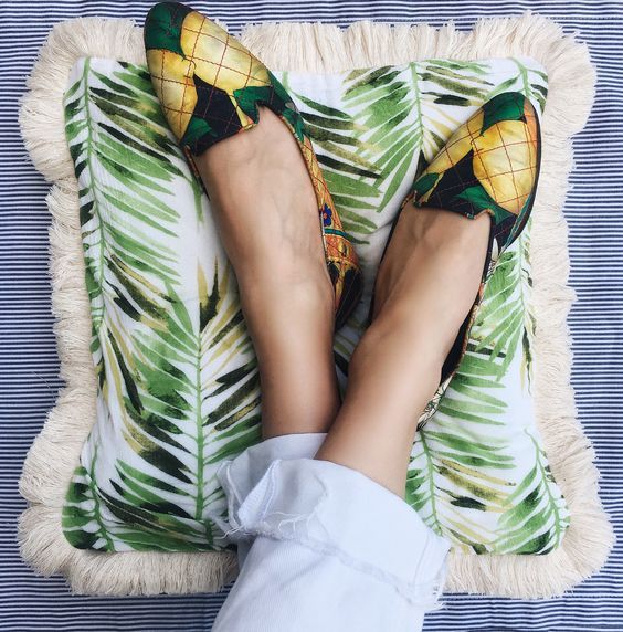 Top10: aktuális kedvenceink a rojtos párnák -  -  - dekor, díszpárna, lakberendezés, otthon, párna, 